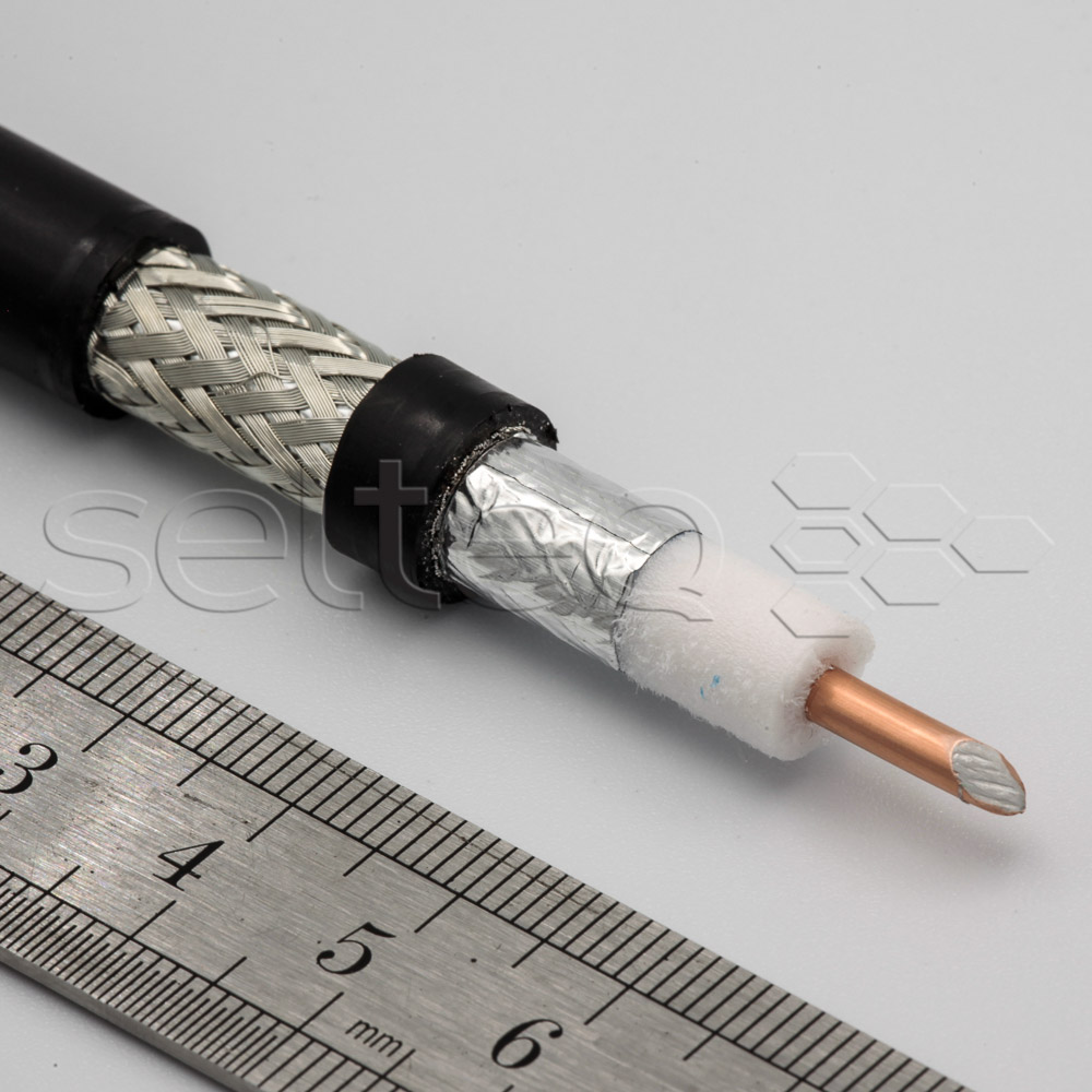 RG-8/U (TZC 500 32) Coaxial cable with low loss Ø10 mm